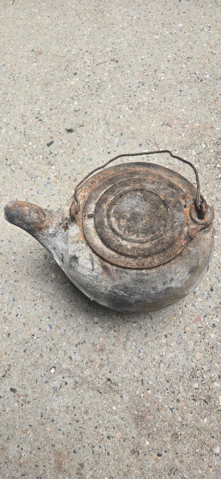 Antique Vtg Cast Iron Preloved Kettle For Open Fire Wood Burner Stove Marked w/8