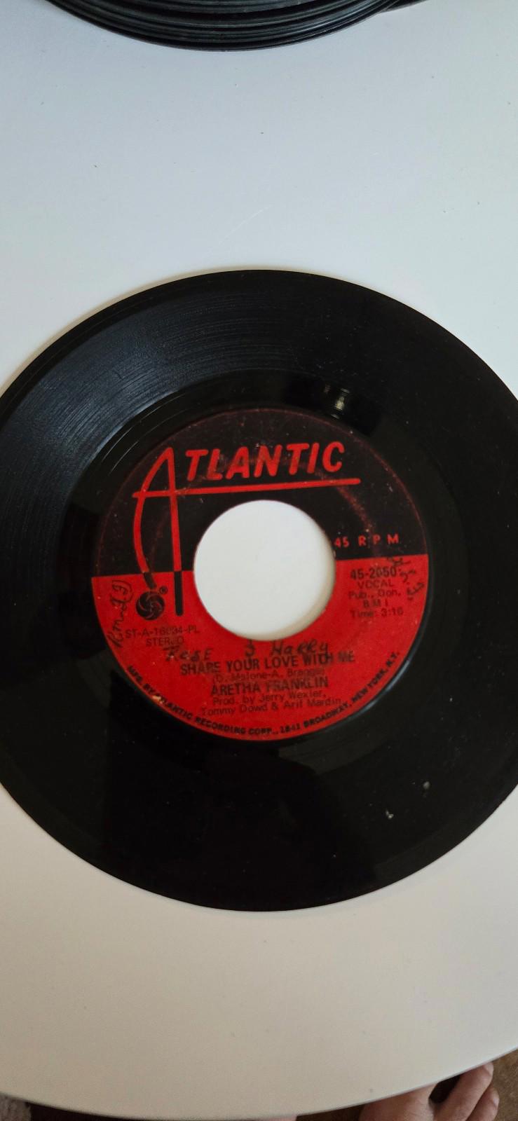 7-inch 45 RPM Vinyl Record "Pledging My Love" "The Clock". By Aretha Franklin