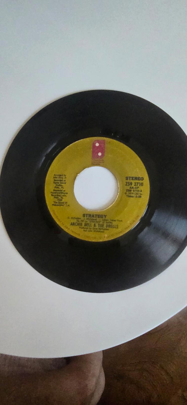 7-inch 45 RPM Vinyl Record "Strategy/We Got 'Em Dancin" Archie Bell & The Drells