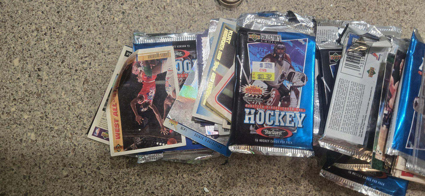 Card Lot Opened Unsorted Hockey NFL NBA MBA Cards Vtg 1997 Collectors Choice