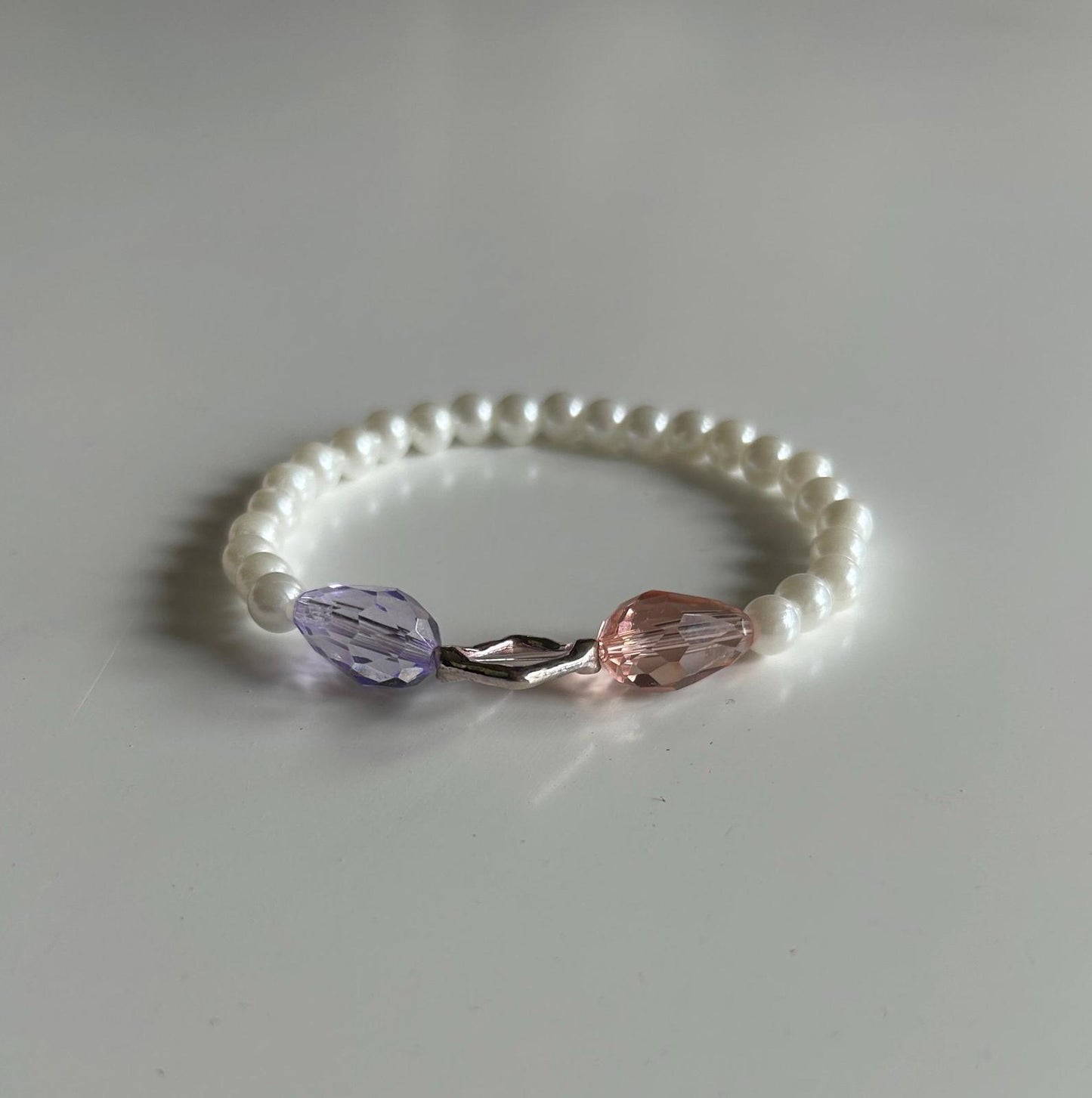 Elegant Pearl Bracelet with Accent Beads  Unique Handmade Jewelry