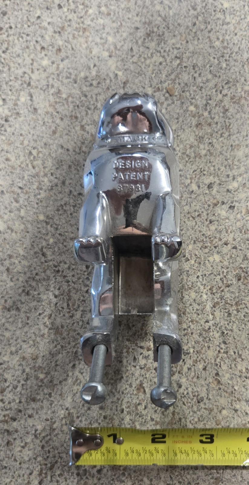 Chrome Mac Truck Bulldog Hood Ornament Emblem With Box 87931 No Base