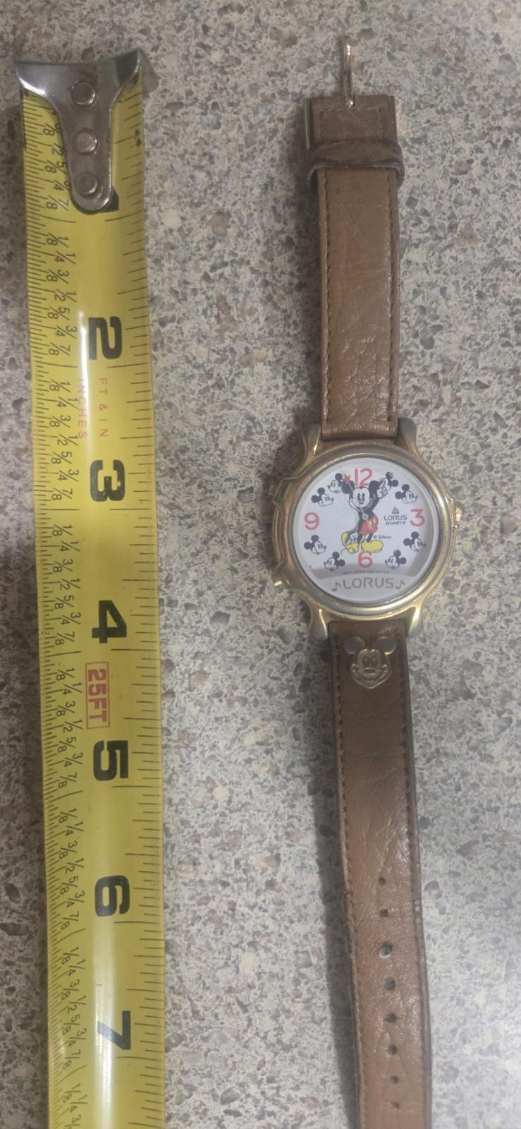 Lorus Walt Disney Musical Animated Mickey Mouse Quartz Watch V422-0010 - Tested