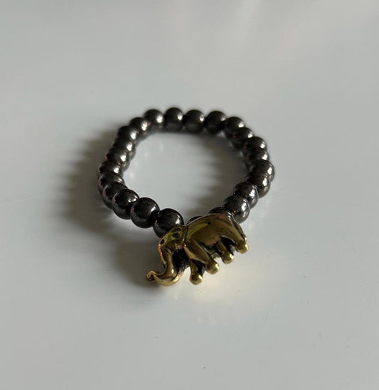 Elegant Black Bead Elephant Charm Bracelet - Unique Handmade Accessory