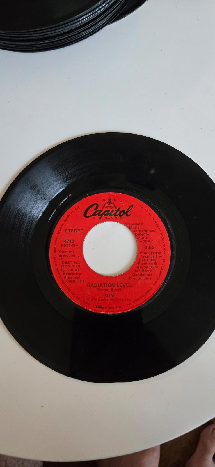 7-inch 45 RPM Vinyl Record "Radiation Level" & (Instrmemtal) By Sun