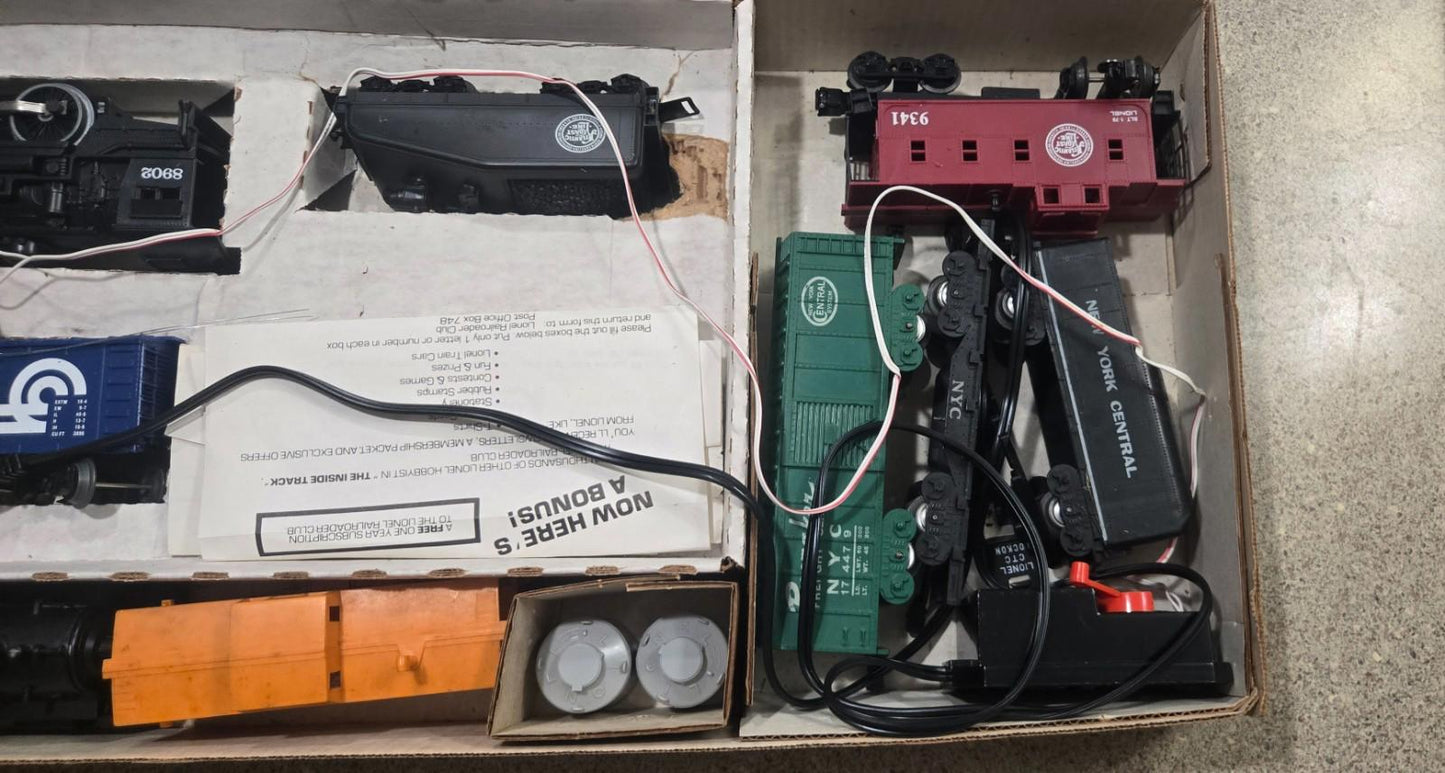 Lionel O27 Guage Freight Flyer 7 Car Electric Train Steam Loco Set/Box