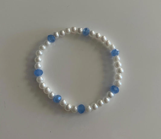 Simple Elegance Beaded Bracelet