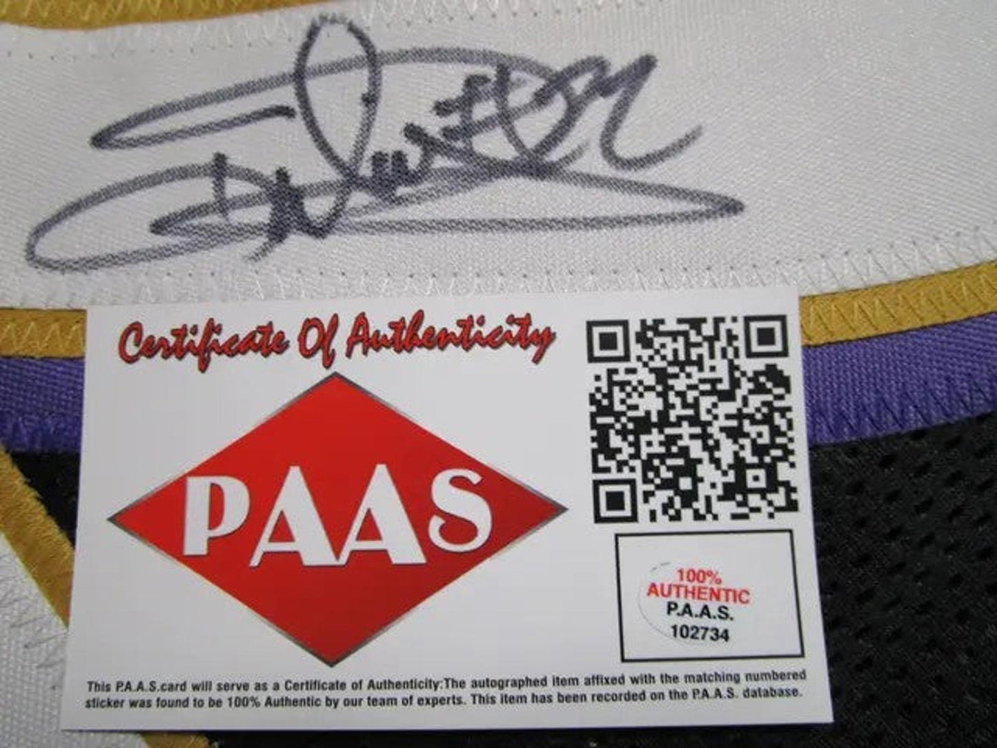 Derrick Henry of the Baltimore Ravens autographed football jersey COA