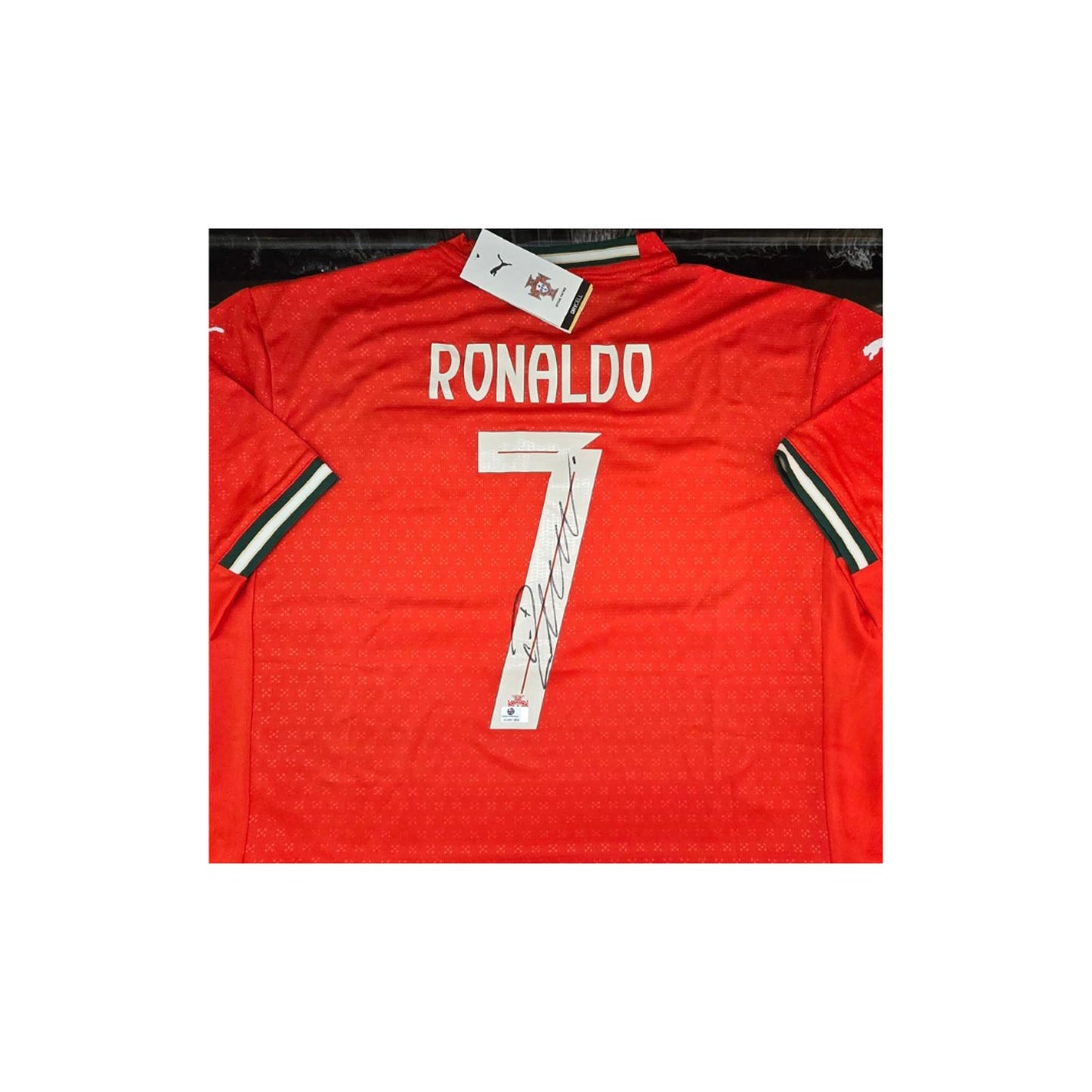 Cristiano Ronaldo Portugal Autographed 2025 Puma Home Soccer Jersey coa