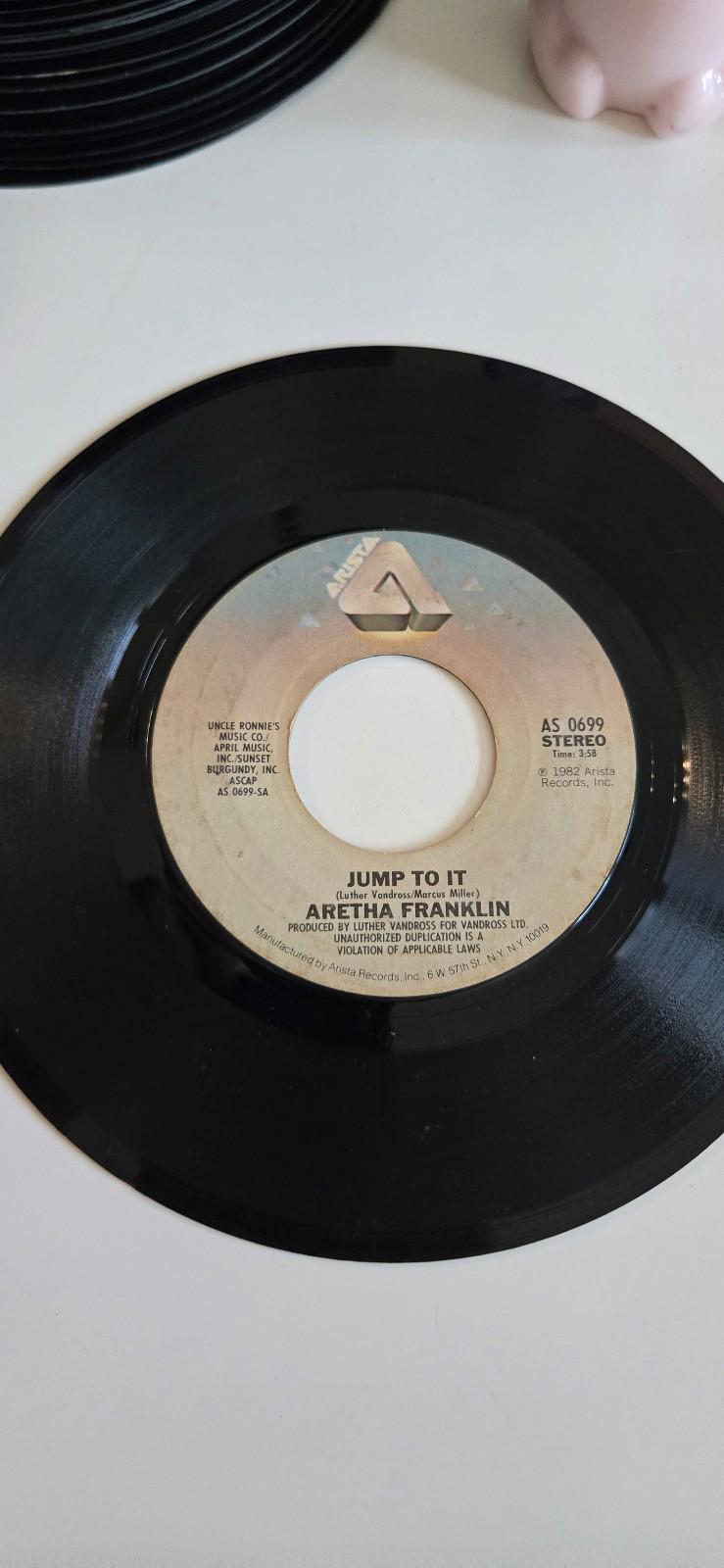 7-inch vinyl 45 RPM LP Aretha Franklin's "Jump to It" single. Just My Daydream