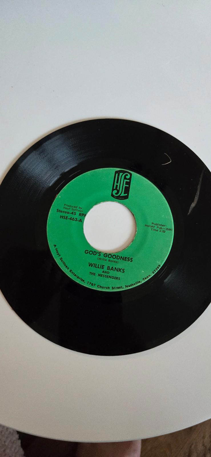 7-inch 45 RPM Vinyl RecordOn My WayGod's Goodness".Willie Banks And The Messenge