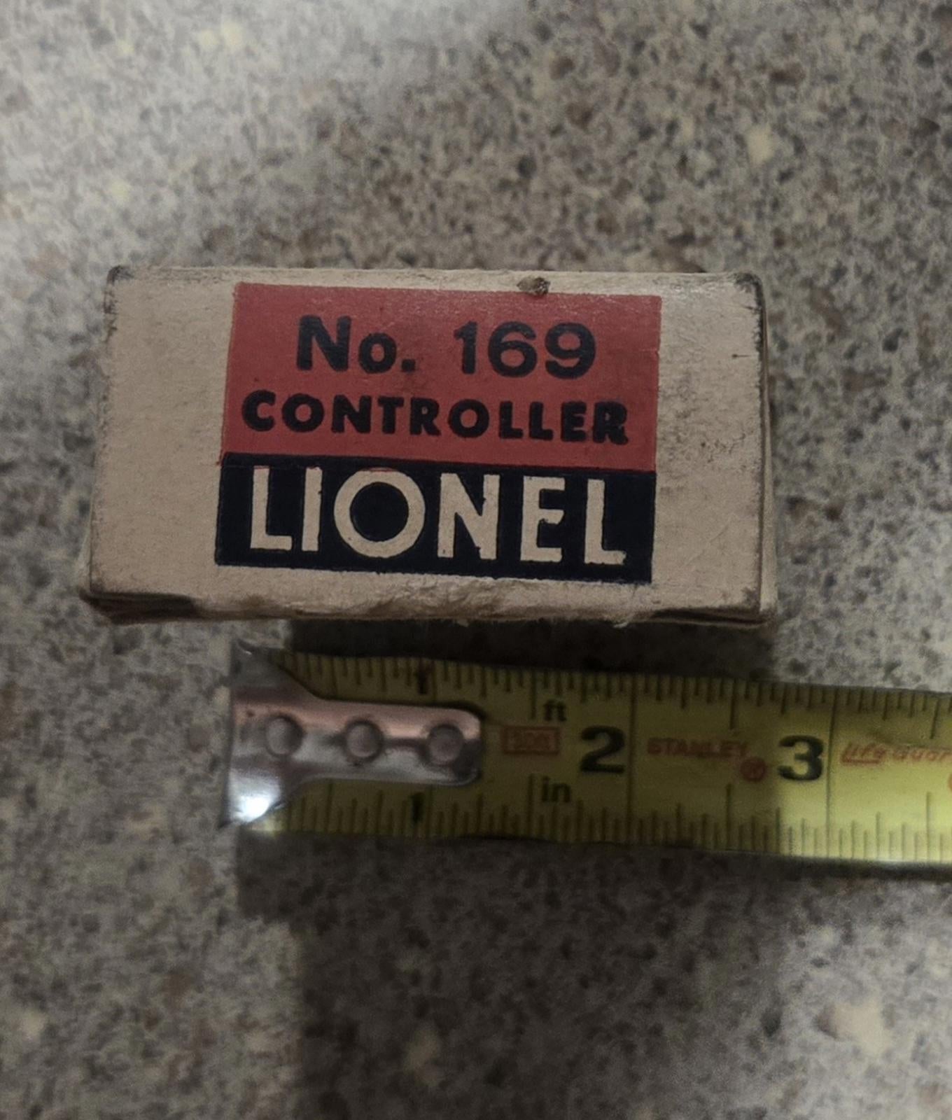 Lot Of 2 Vintage Lionel Controllers 169 And 711