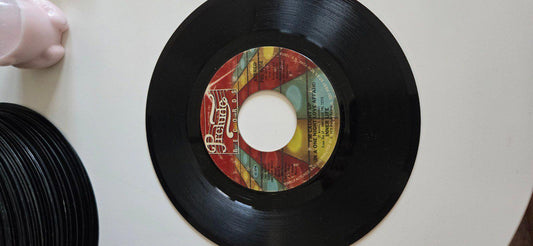 7-inch 45 RPM Vinyl RecordI'm Caught Up (In a One Night Love Affair)You Got Me D