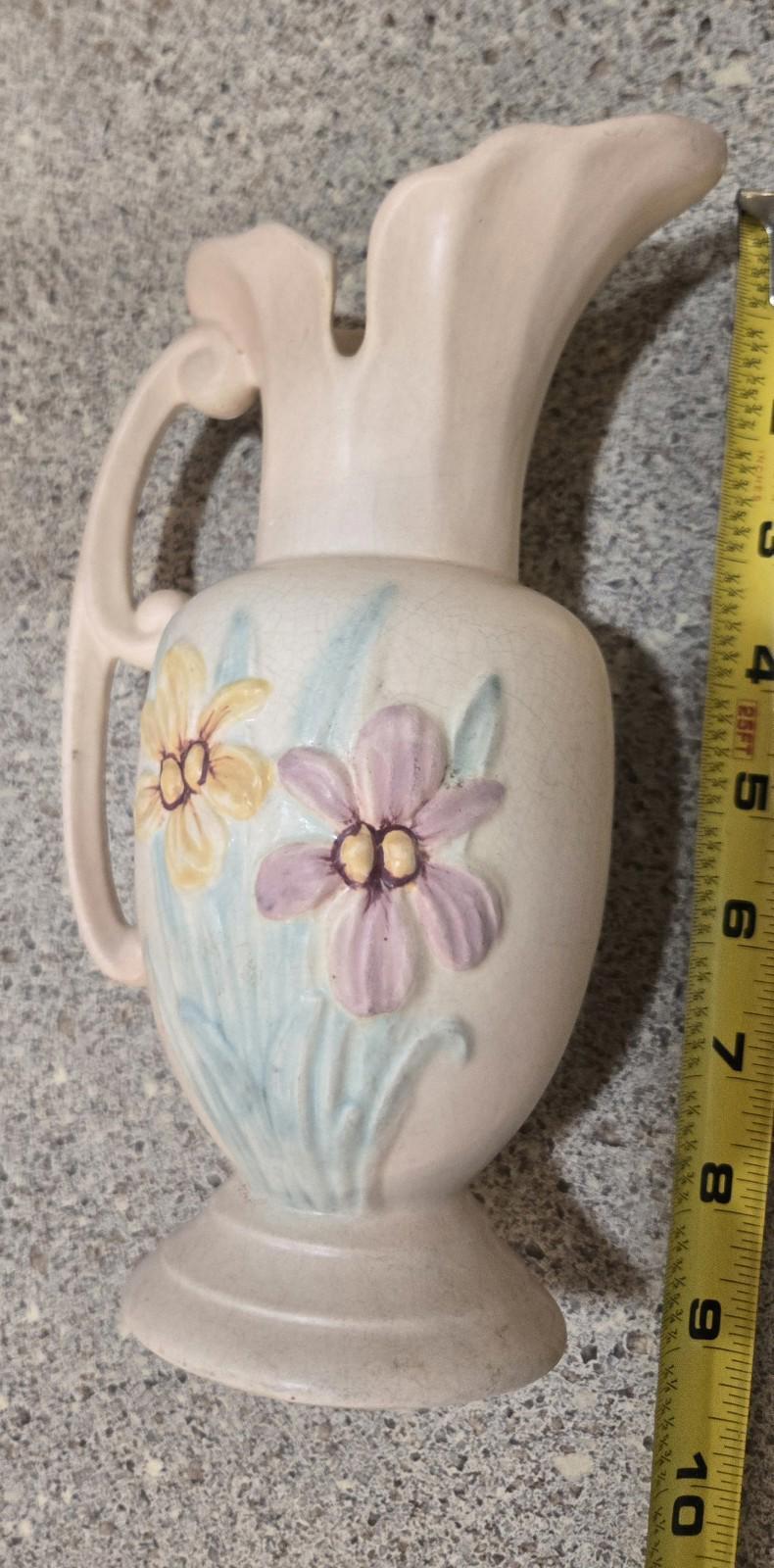 Hull Pottery 401-8" Iris Handmade Ewer Vase VTG