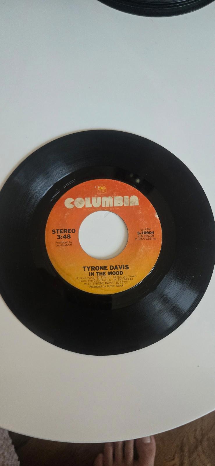 7-inch 45 RPM Vinyl Record "I Can't Wait" "In The Mood" By Tyrone Davis
