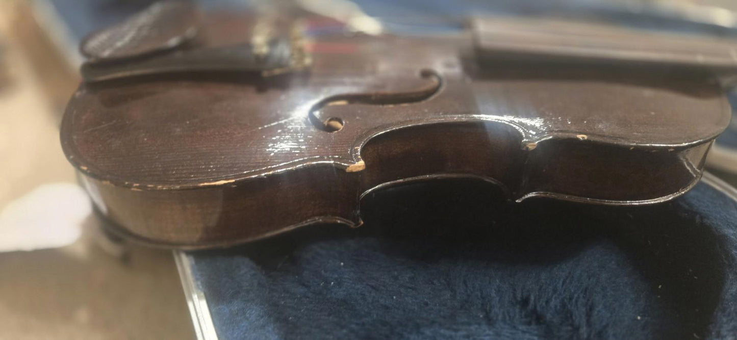 Antique Violin Marked "Antonius Stradivarius Cremonensis Faciebat Anno 1736" 3/4