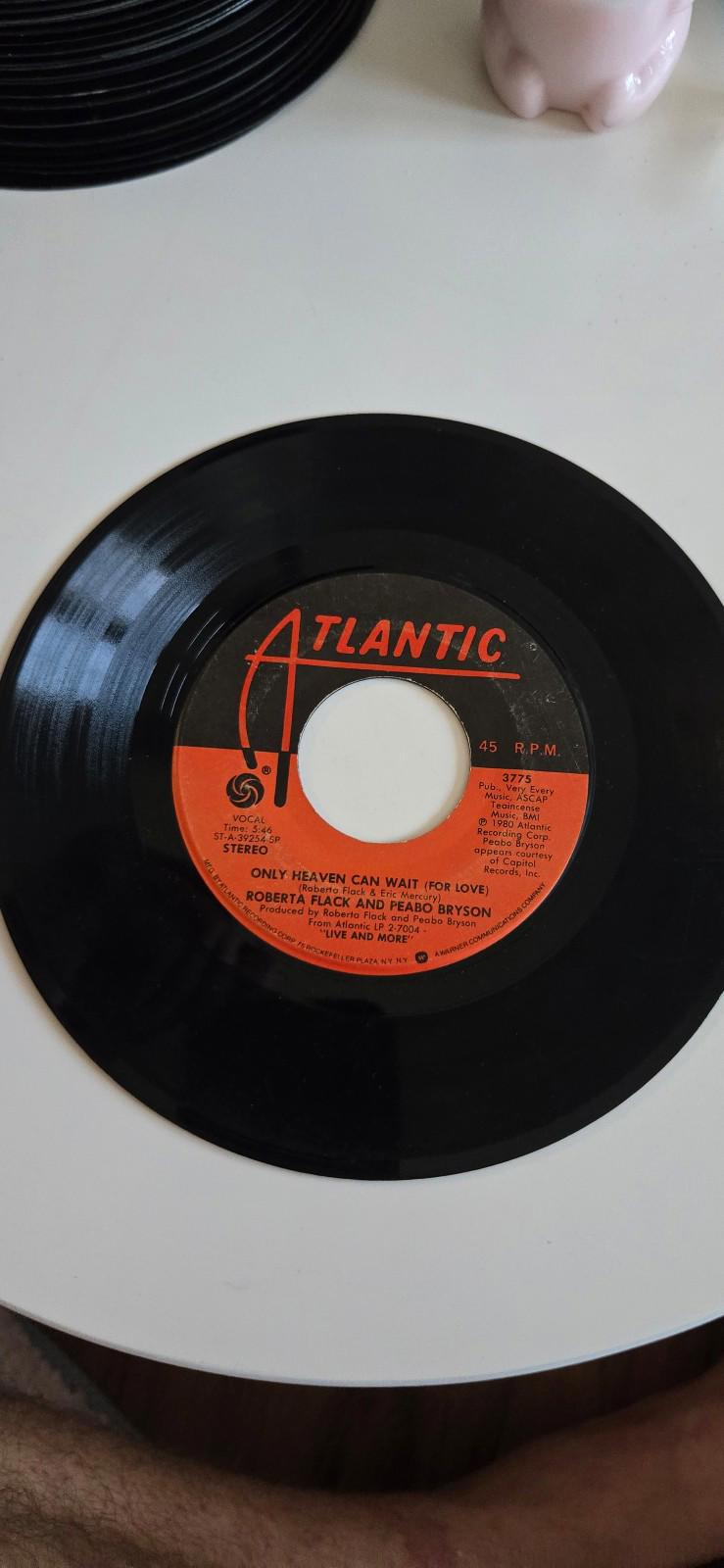 7-inch vinyl 45 RPM LPOnly Heaven Can Wait"Make the World Stand Still" by Robert