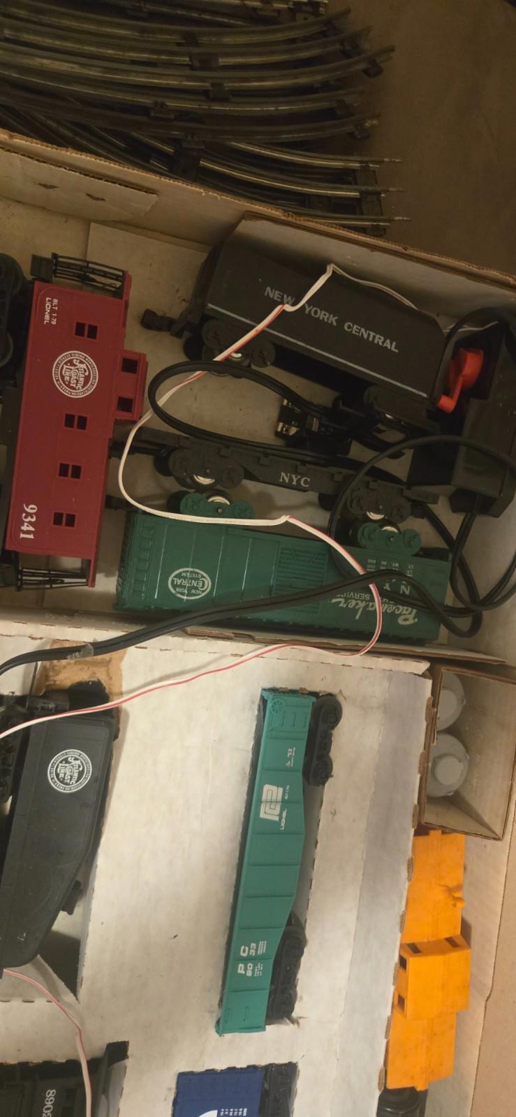 Lionel O27 Guage Freight Flyer 7 Car Electric Train Steam Loco Set/Box