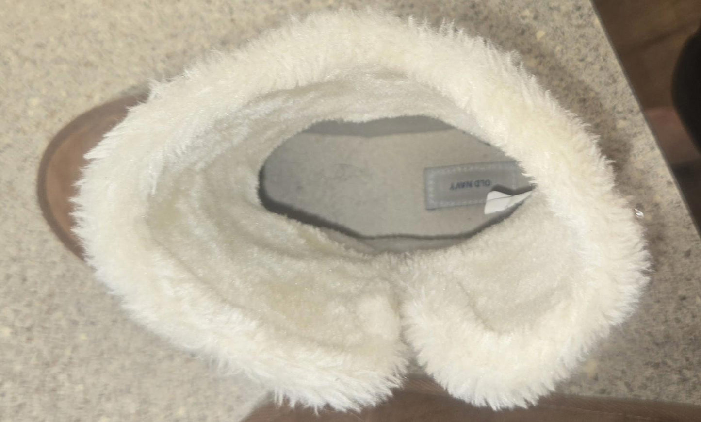 Size 8 Womens Old Navy Furry Suede Boots