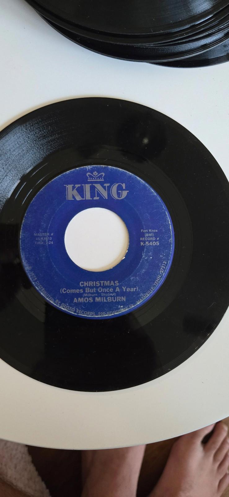 7-inch 45 RPM Vinyl RecordPlease Come Home for Christmas" by Charles Brown.