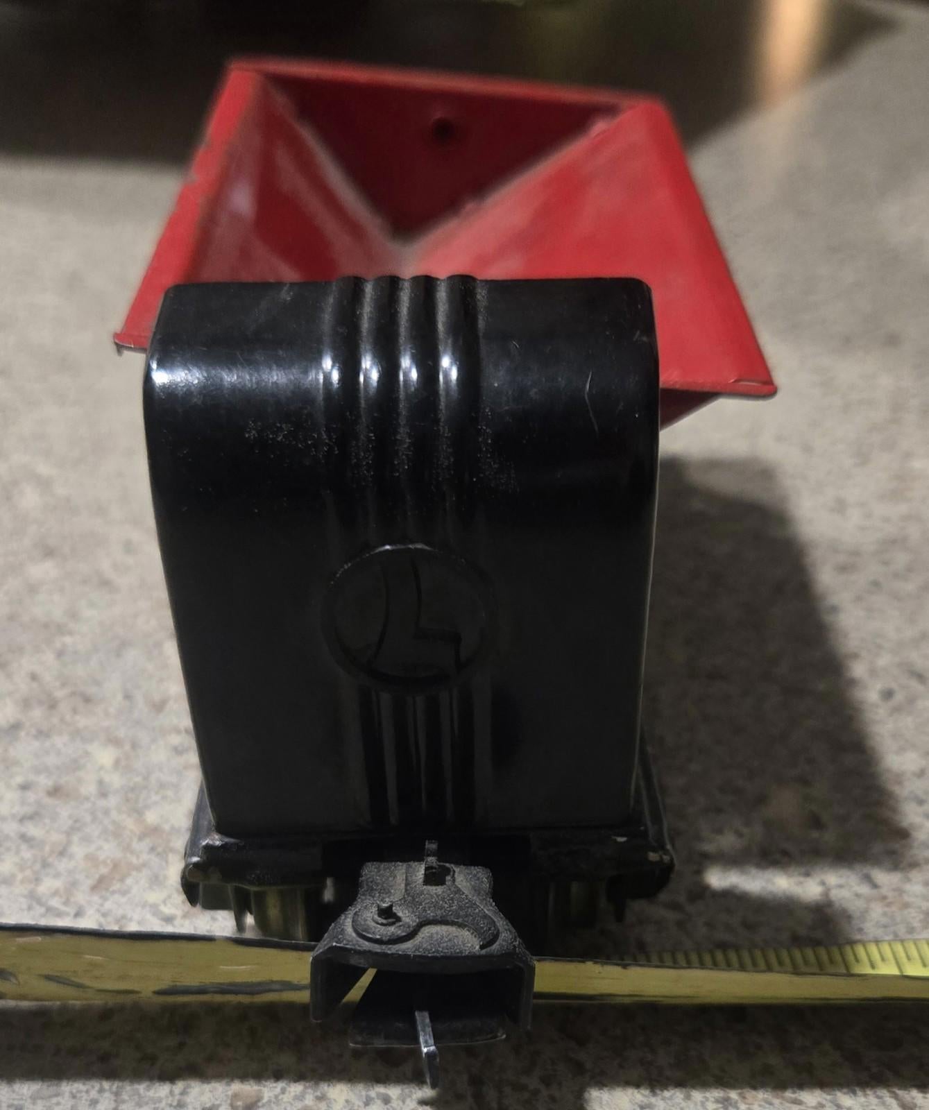 Lionel 3659 Metal Diecast Side Dump Red Train Car Utility O Guage