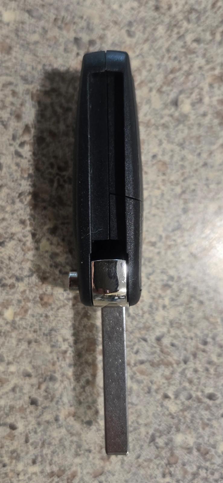 General Motors (GM) 5-Button Switchblade Key Remote Fob Blank Key