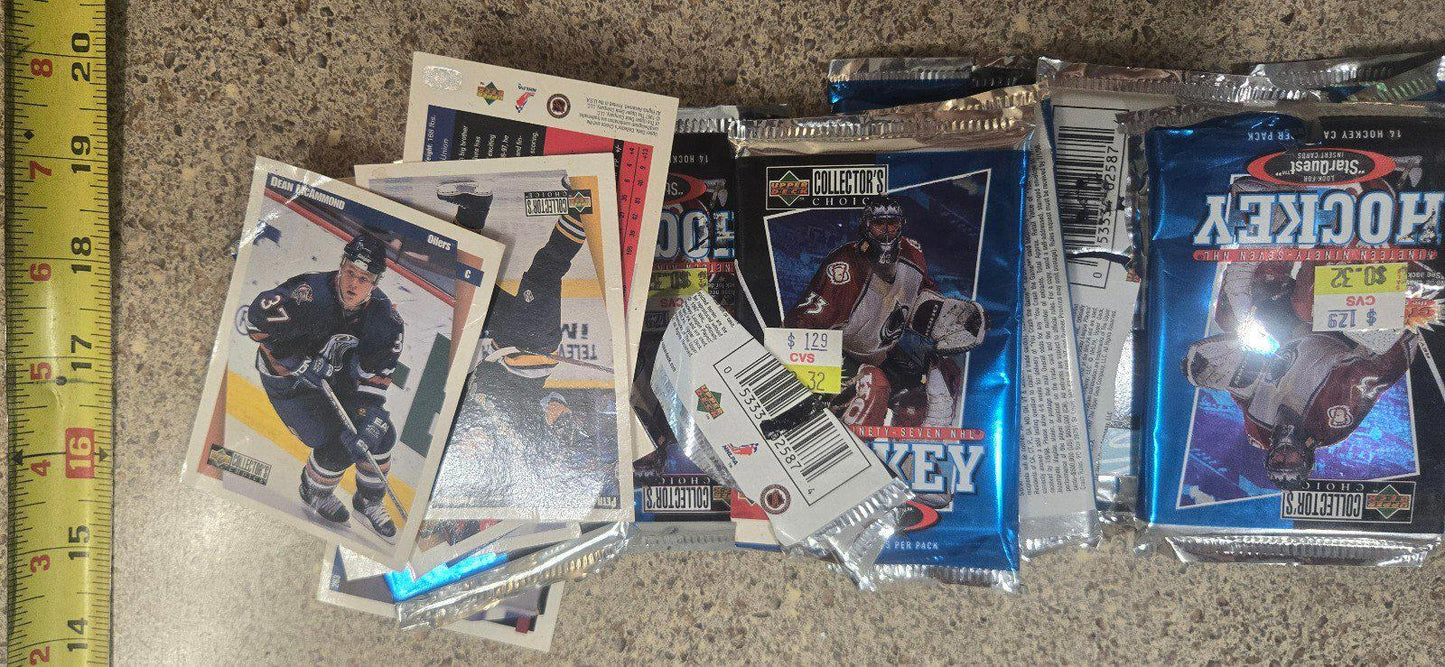 Card Lot  Opened Unsorted Hockey NFL NBA MBA Cards Vtg 1997 Collectors Choice