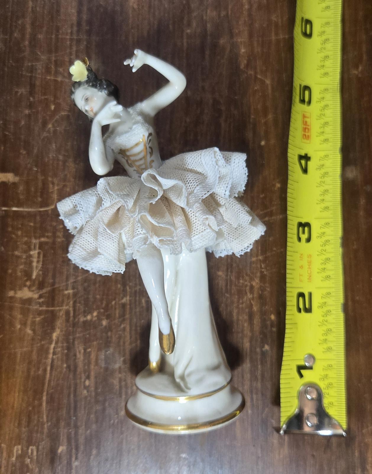 Porcelain Ballerina Figurine with Lace Tutu Possibly Dresden