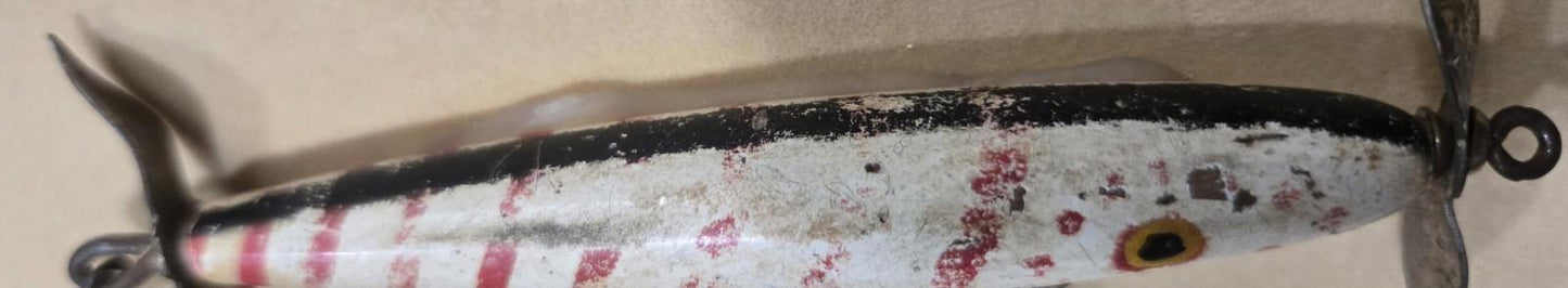 Antique Framed Set Of 4 Wooden Fishing Lure Spinno Minno Chub Darter Gudebrod.